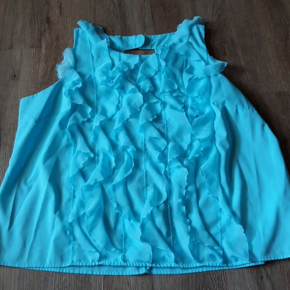 Cato plus size ruffle tank EUC